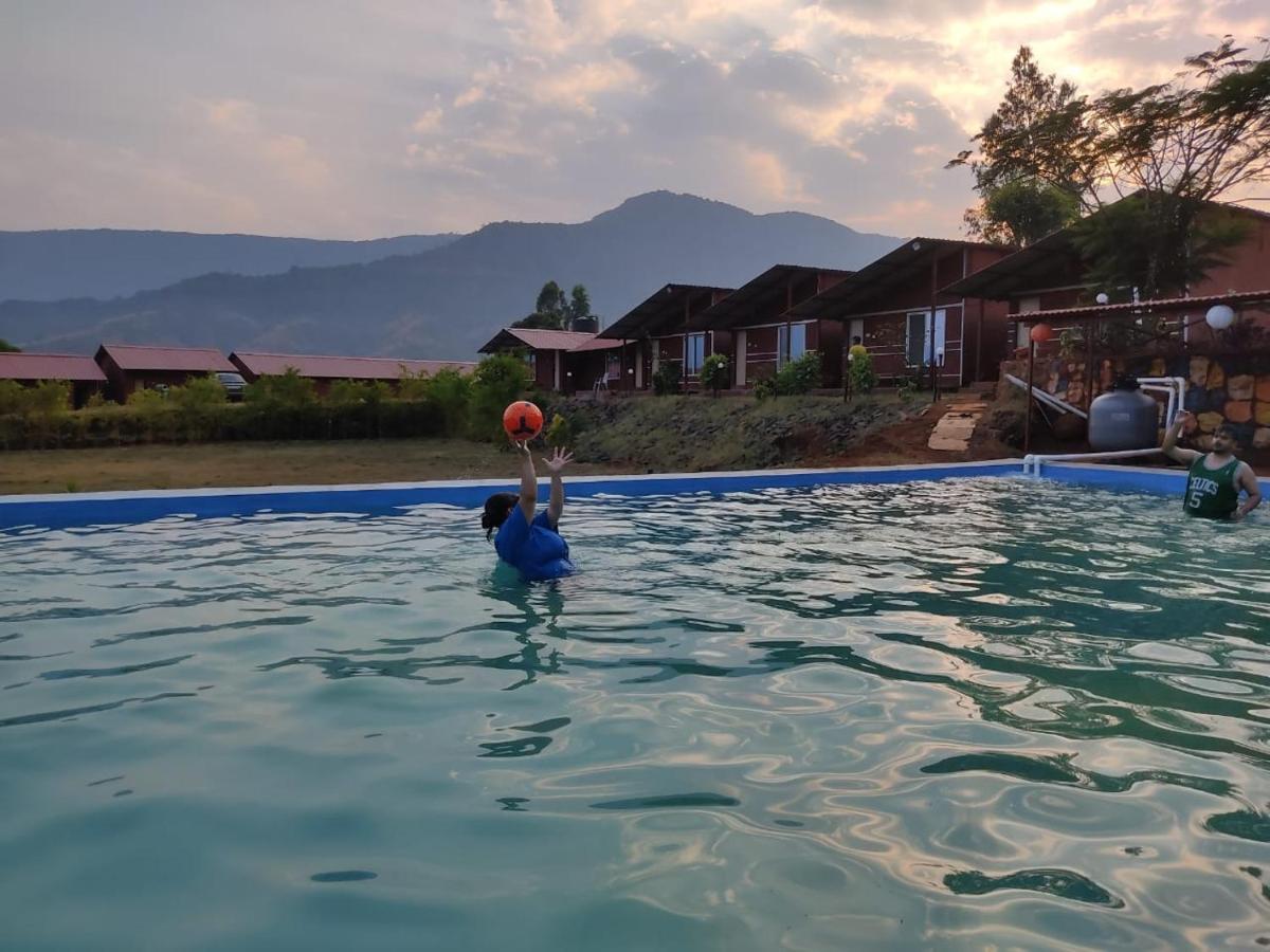 Mysticstays Resort 瓦伊 外观 照片