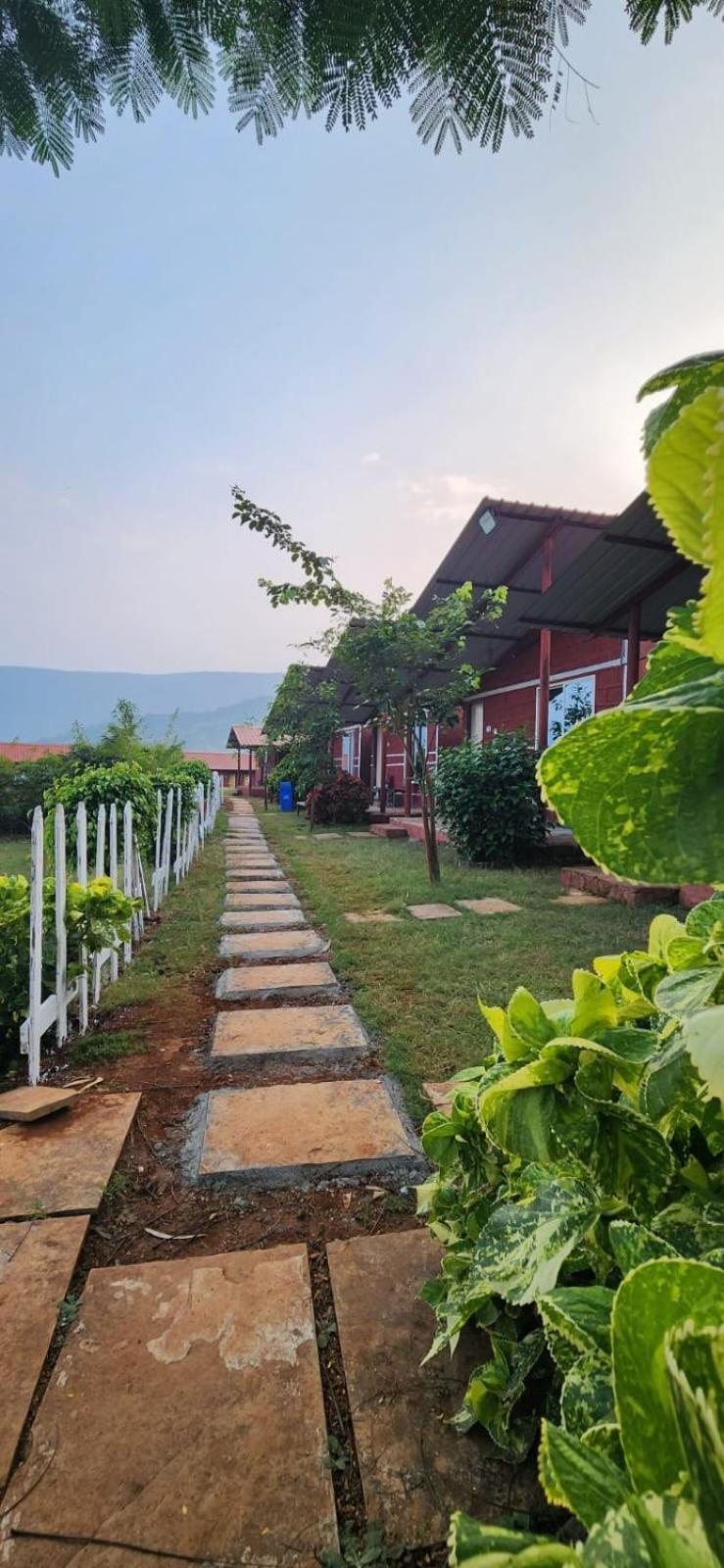 Mysticstays Resort 瓦伊 外观 照片