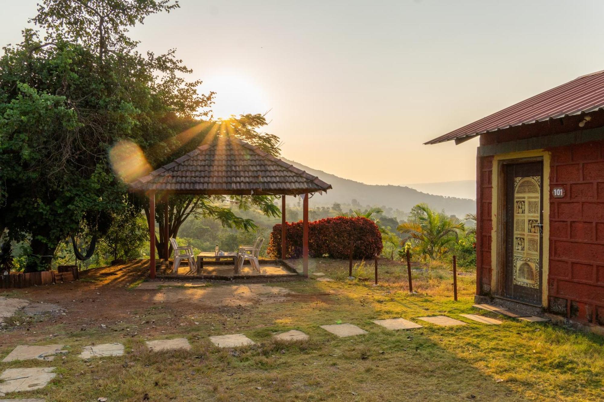 Mysticstays Resort 瓦伊 外观 照片